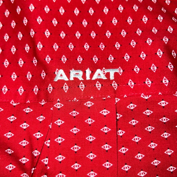 Ariat Stretch Long Sleeve Button Down Western Shirt - Picture 9 of 12